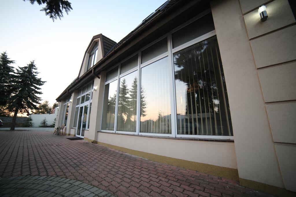 Motel Silver Konstantynów Łódzki Exterior foto